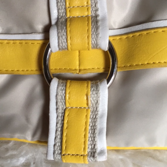 Clutch - Picture 2 of 5